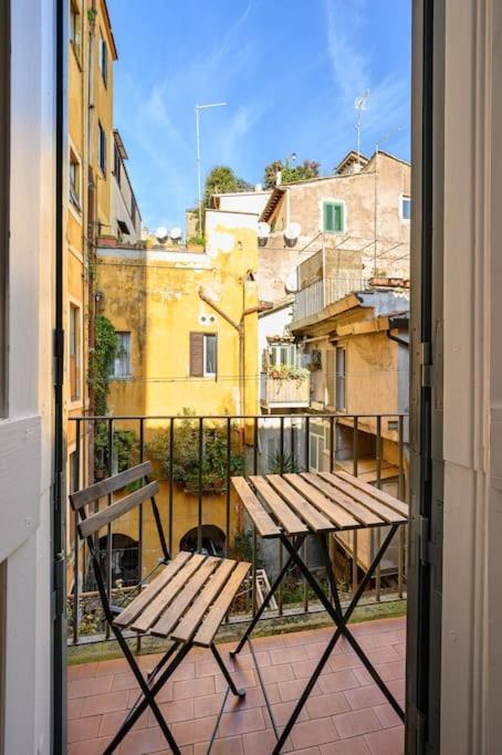My Place In Trastevere Rome Exterior photo